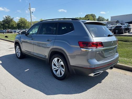 2023 Volkswagen Atlas 3.6L SE w/Technology