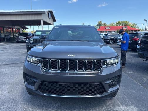 2025 Jeep Grand Cherokee Laredo X