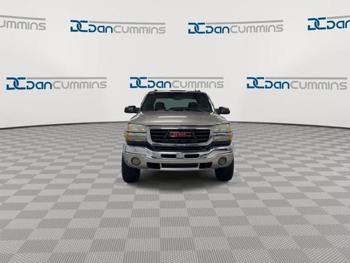 2003 GMC Sierra 2500 SLT