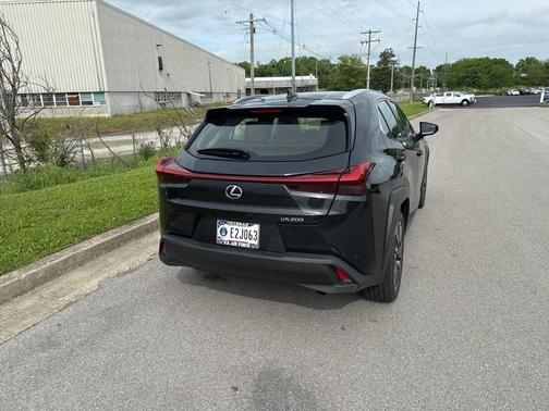 2022 Lexus UX 200 Base