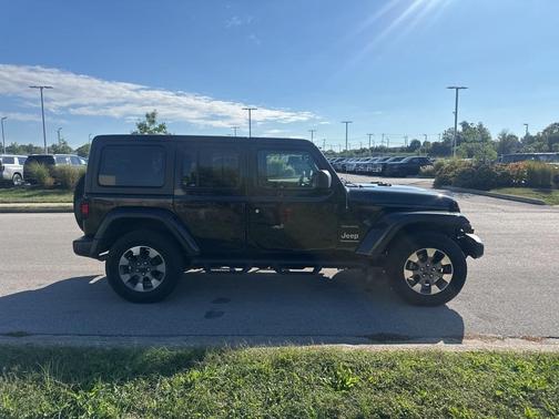 2023 Jeep Wrangler Sahara