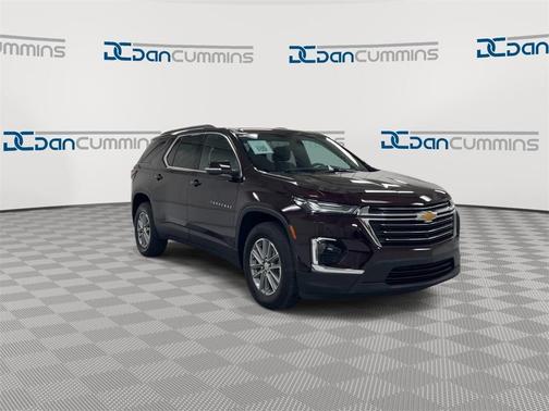 2022 Chevrolet Traverse LT Cloth