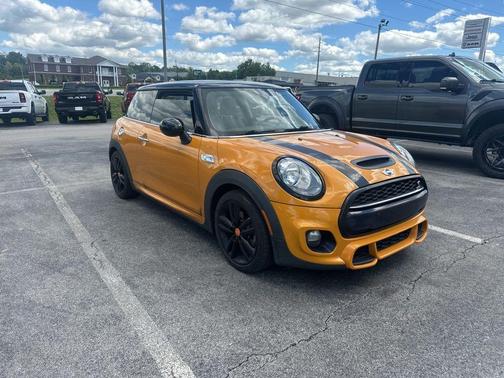Volcanic Orange 2016 MINI Hardtop Cooper S