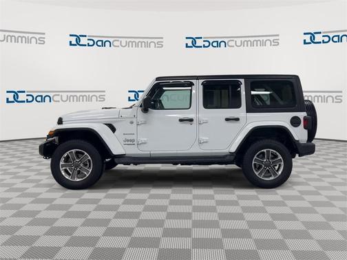2022 Jeep Wrangler Unlimited Sahara