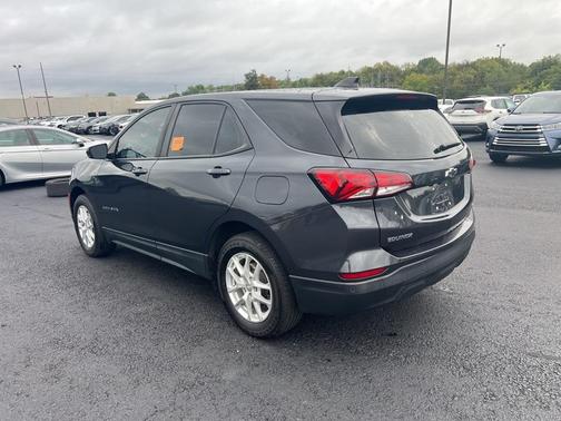 2022 Chevrolet Equinox LS