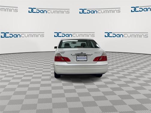 2003 Toyota Avalon XLS