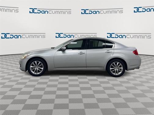 2009 INFINITI G37x Base