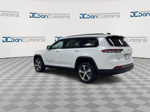 Bright White Clearcoat 2026 Jeep Grand Cherokee L Limited