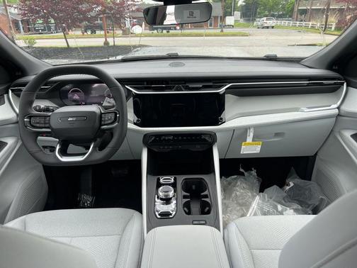 Diamond Black 2026 Jeep Cherokee LAREDO/LIMITED