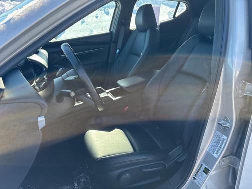 2025 Mazda Mazda3 FWD w/Select Package