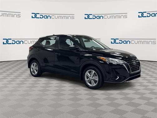 2023 Nissan Kicks S