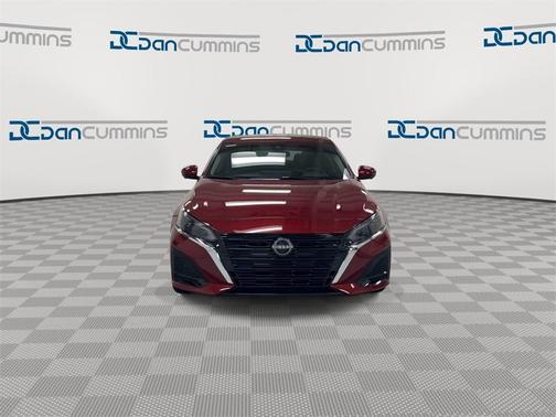 2024 Nissan Altima 2.5 SL