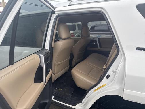 2016 Toyota 4Runner SR5 Premium