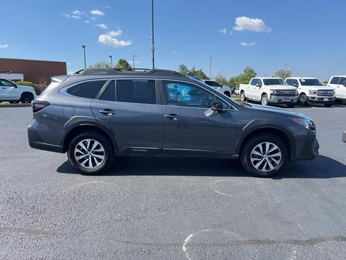 2023 Subaru Outback Premium