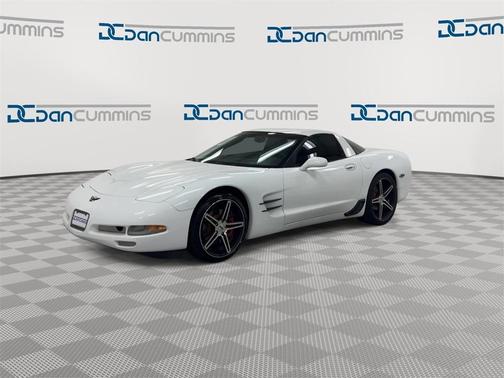 2004 Chevrolet Corvette Base