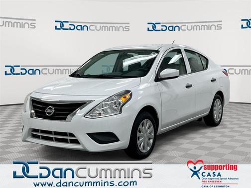 2016 Nissan Versa 1.6 S+