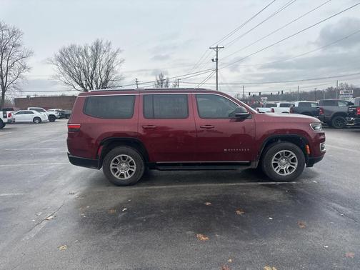 2024 Jeep Wagoneer Base