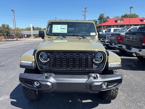 2025 Jeep Gladiator Sport