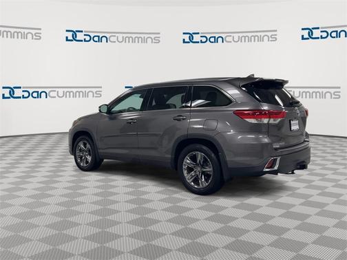 2019 Toyota Highlander 