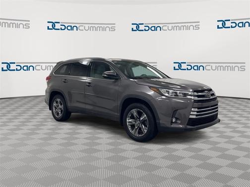 2019 Toyota Highlander 
