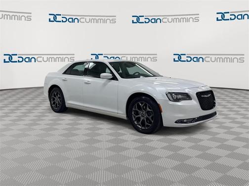 2016 Chrysler 300 S