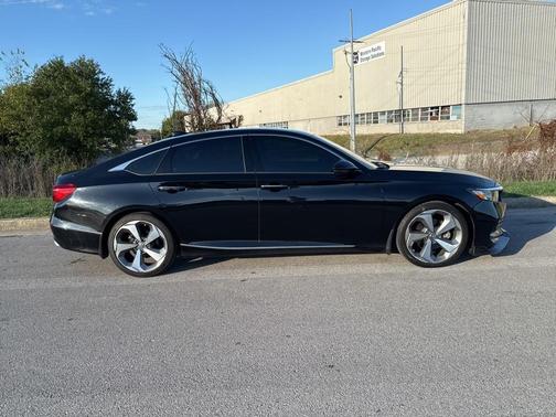 2018 Honda Accord Touring