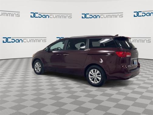 2015 Kia Sedona LX