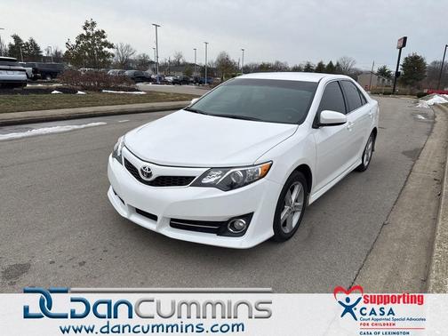 2014 Toyota Camry SE