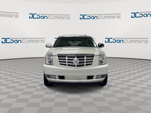 2009 Cadillac Escalade Base