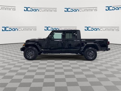 2024 Jeep Gladiator Sport