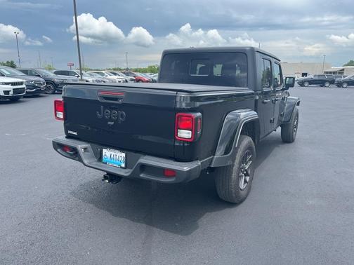 2024 Jeep Gladiator Sport