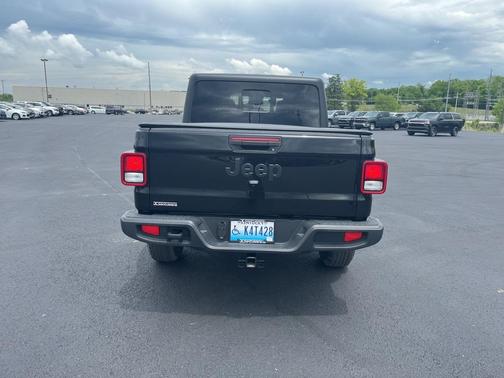 2024 Jeep Gladiator Sport