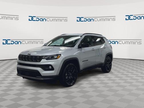 Silver Zynith 2026 Jeep Compass Latitude