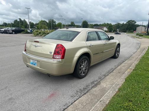 2010 Chrysler 300C