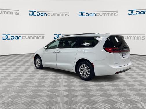 2021 Chrysler Pacifica Touring-L