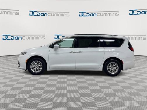 2021 Chrysler Pacifica Touring-L