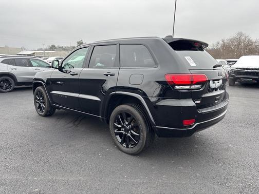 2021 Jeep Grand Cherokee Laredo X