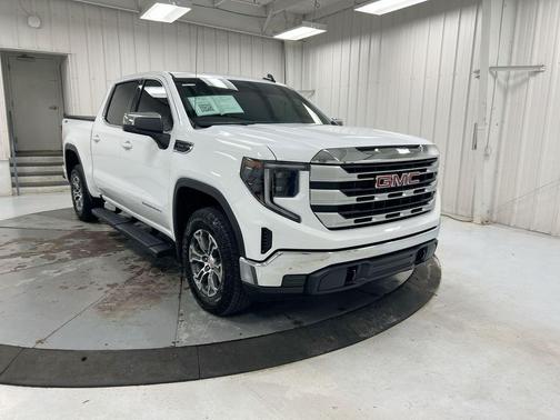 Summit White 2026 GMC Sierra 1500 SLE
