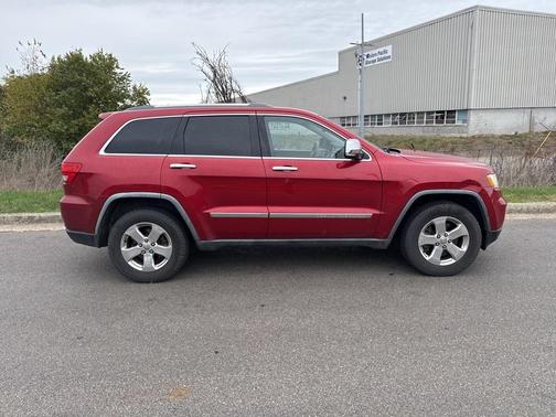 2011 Jeep Grand Cherokee Overland
