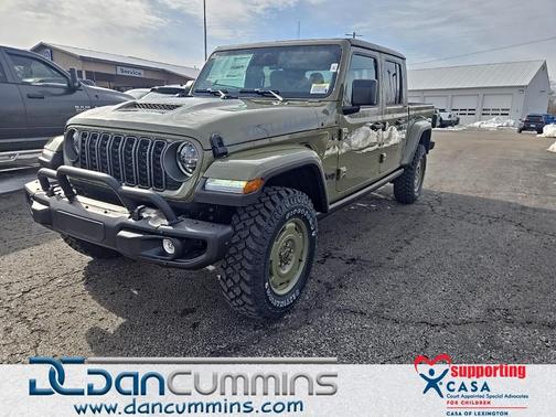 2026 Jeep Gladiator Sport