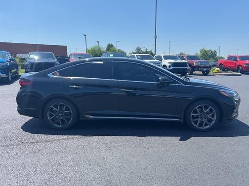 2018 Hyundai SONATA Limited 2.0T