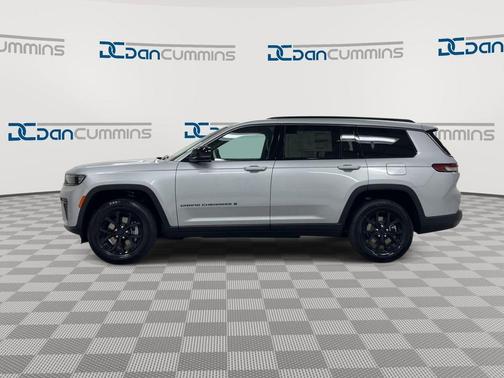 Silver Zynith 2026 Jeep Grand Cherokee L Laredo