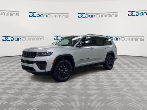 Silver Zynith 2026 Jeep Grand Cherokee L Laredo
