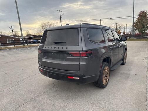 2023 Jeep Wagoneer Series II
