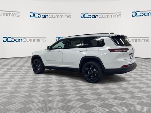 Bright White Clearcoat 2026 Jeep Grand Cherokee L Limited