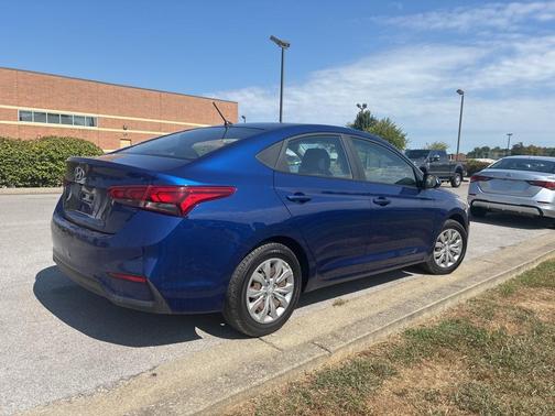 2019 Hyundai Accent SE