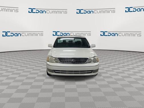 2003 Toyota Avalon XLS