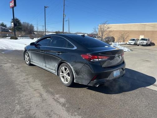 2019 Hyundai SONATA Sport