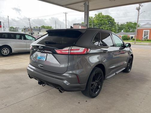 2021 Ford Edge ST Line