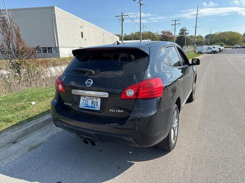 2011 Nissan Rogue Krom